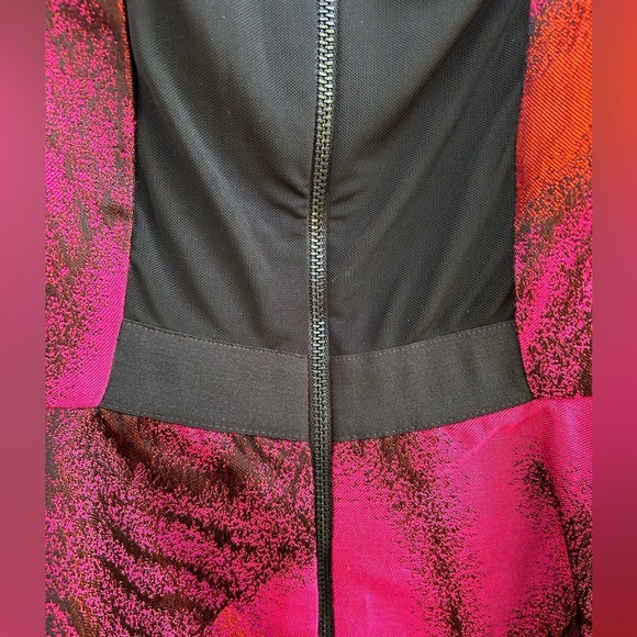 Alice & Olivia pink peplum top, BNWT, Small - Picture 9 of 12